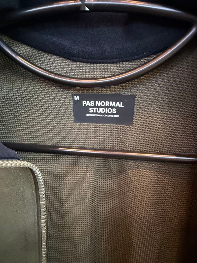 PAS NORMAL STUDIOS サーマルジャケット
