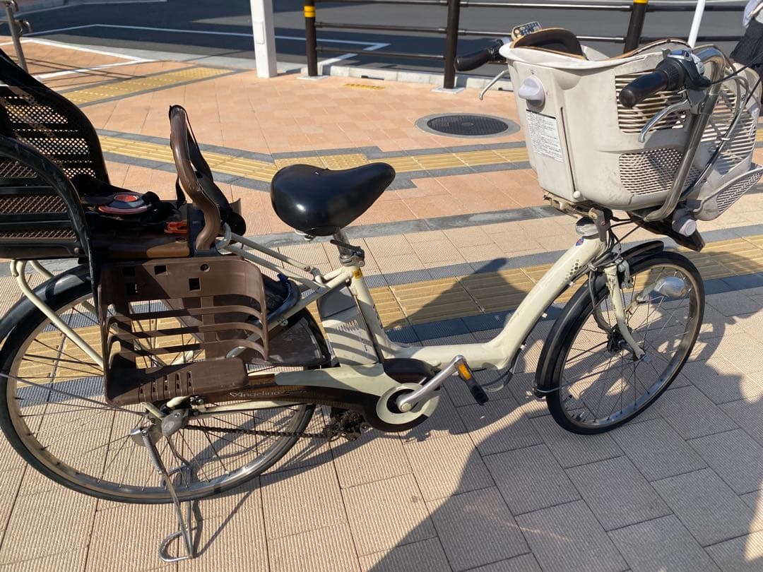 ブリヂストン 電動アシスト自転車 3人乗り