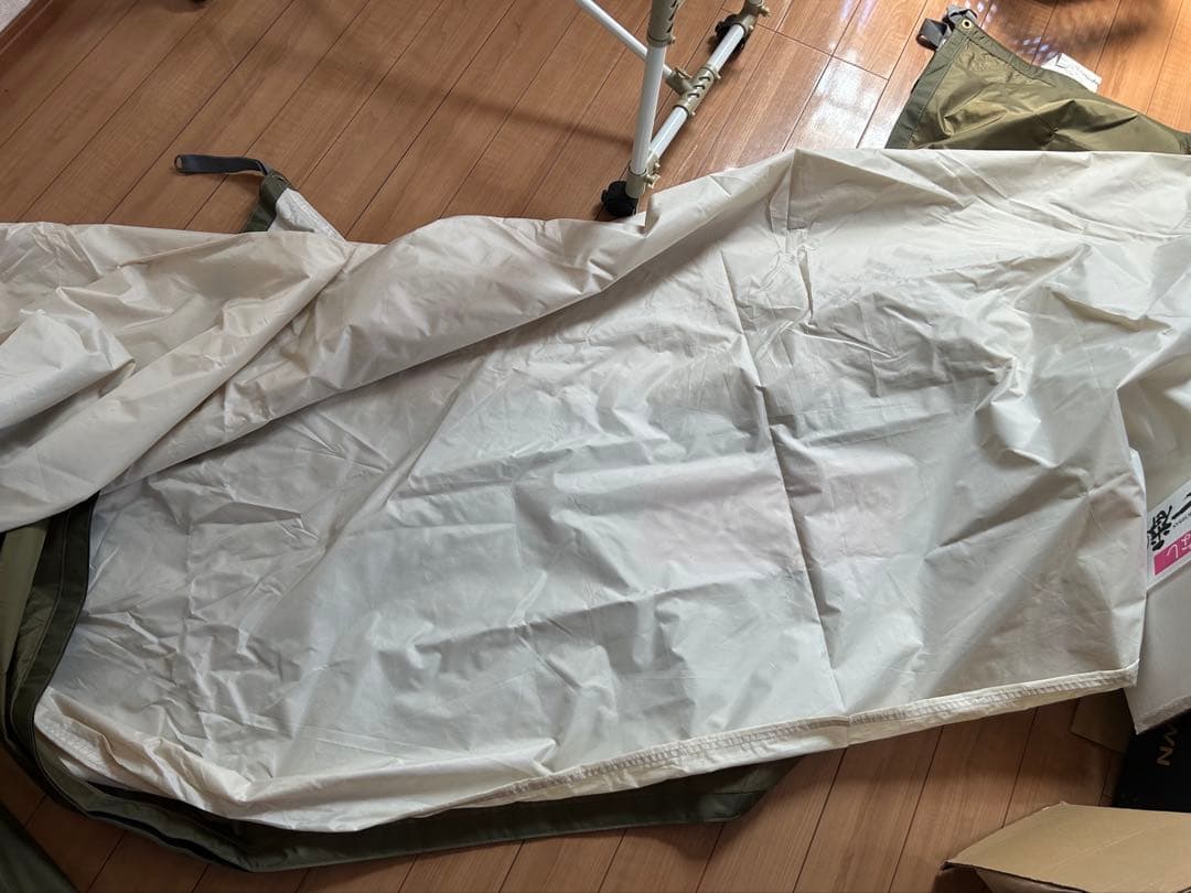 Coleman Hexa Tarp MDX (オリーブ／サンド)