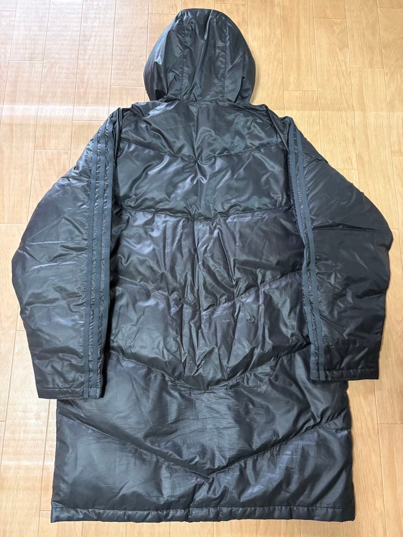adidas ブラック ベンチコート