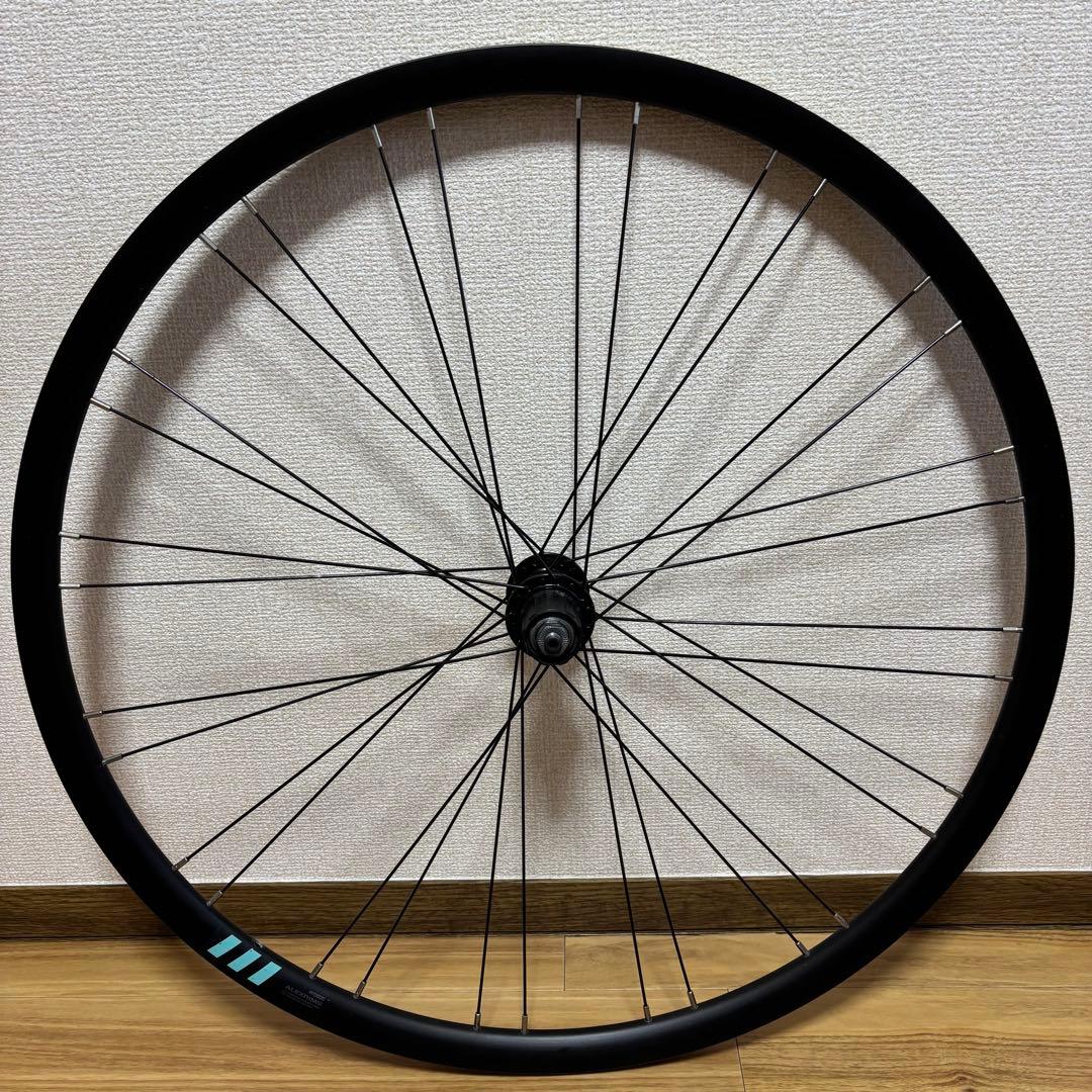 Bianchi クロスバイク700c ディスク　ホイール　ATD500