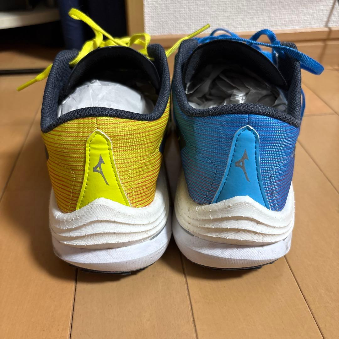Mizuno ランニングシューズ ウェーブリベリオンフラッシュ　26.5cm