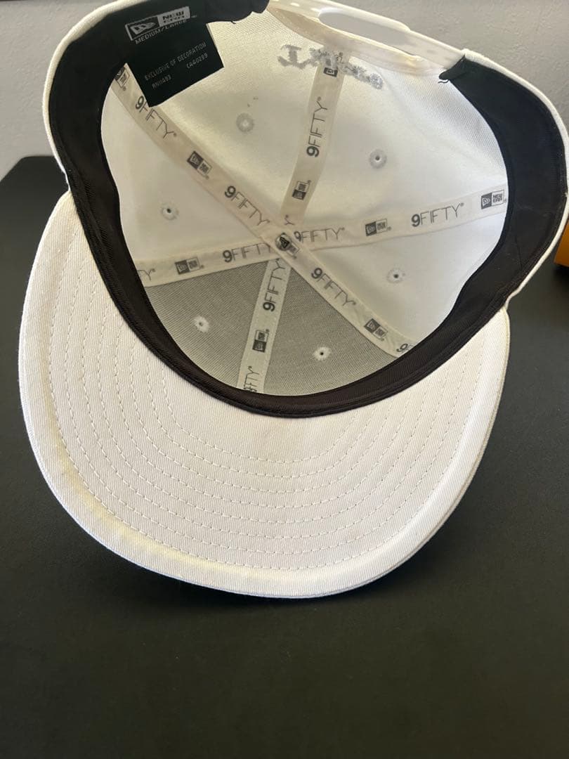 (優勝セール)阪神タイガース ニューエラ　白　9FIFTY ML
