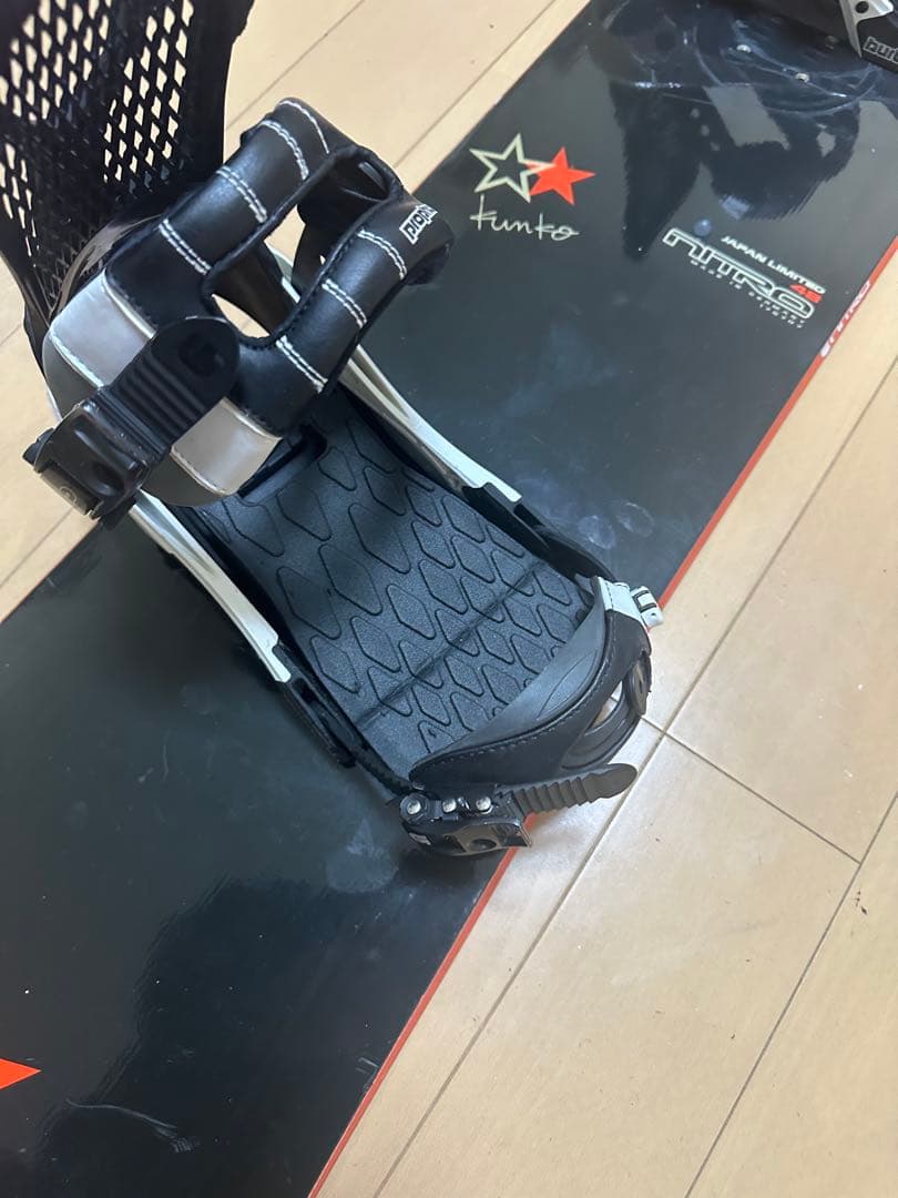 スノーボード Nitro148cm バインディングBURTON size S