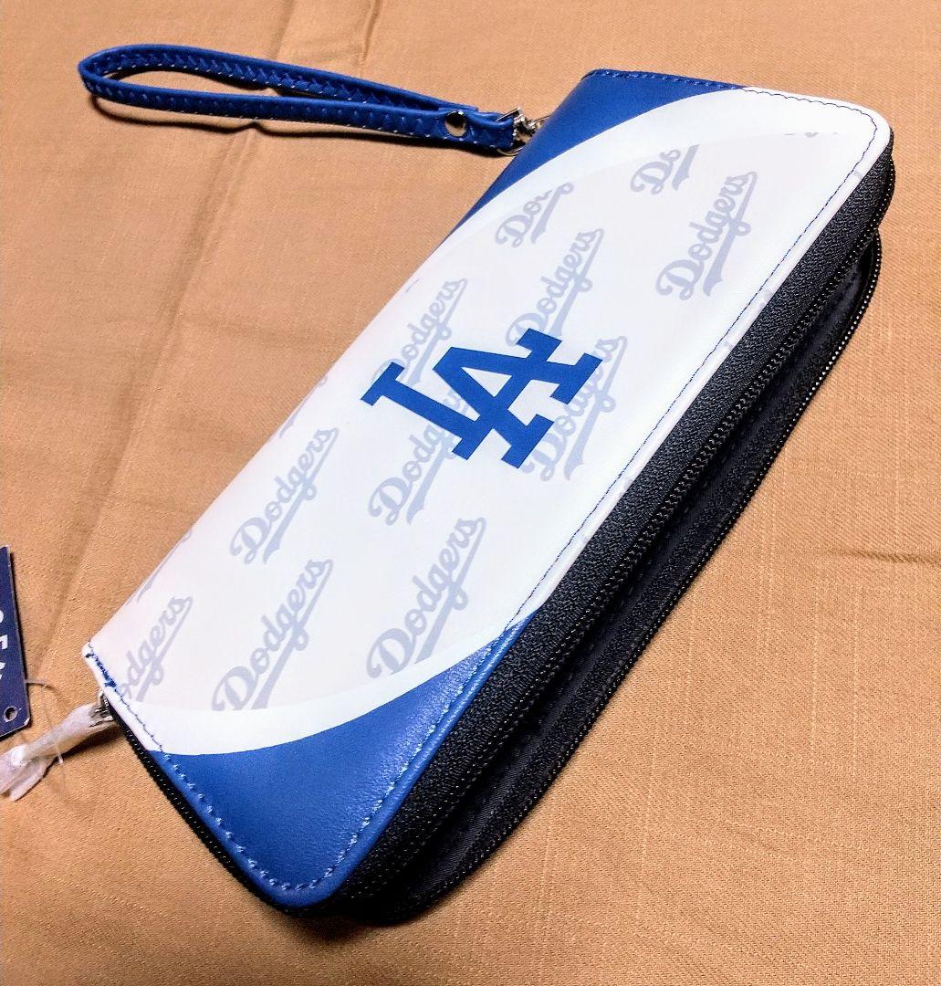 新品！ドジャースグッツ！公式ウォレット長財布 とデコピン 大谷翔平17番のマスク