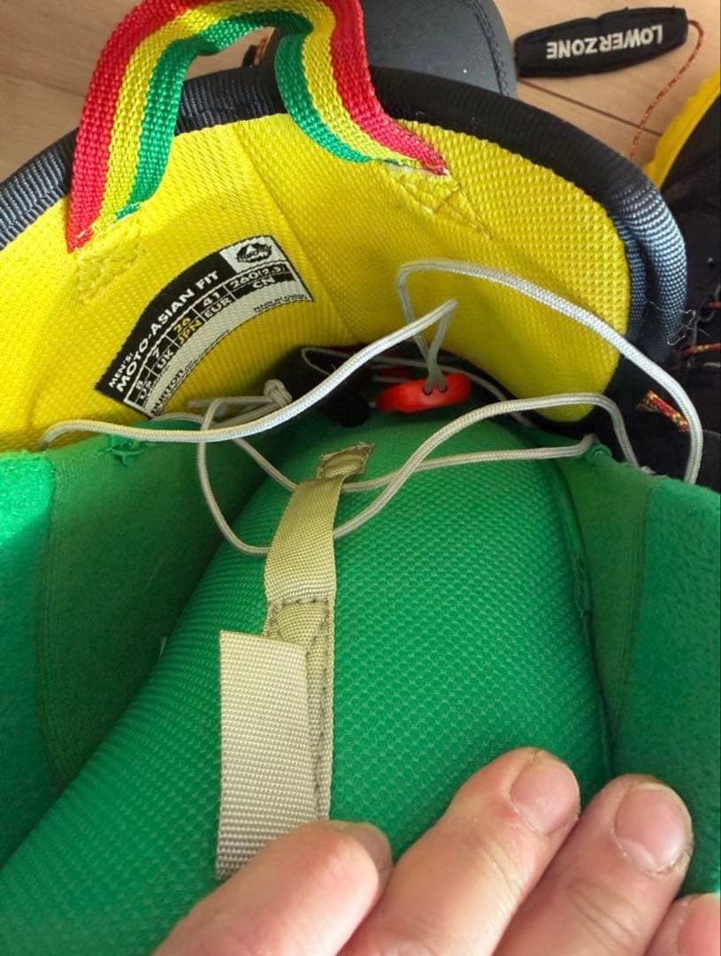 バートンスノーボードブーツ 男性用　美品　２６.0センチ