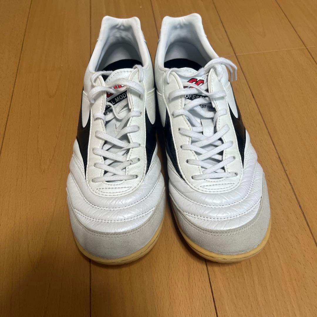 MIZUNOモレリア　インドア