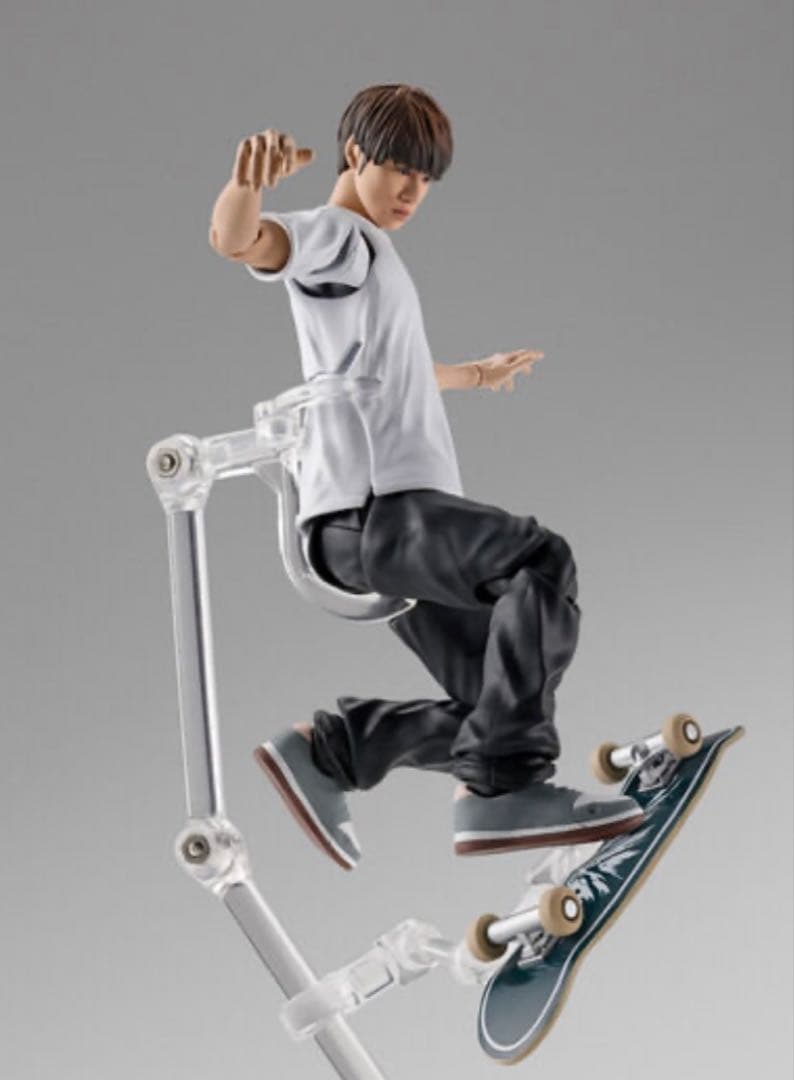 プレミアムバンダイS.H.Figuarts 堀米 雄斗フィギュア