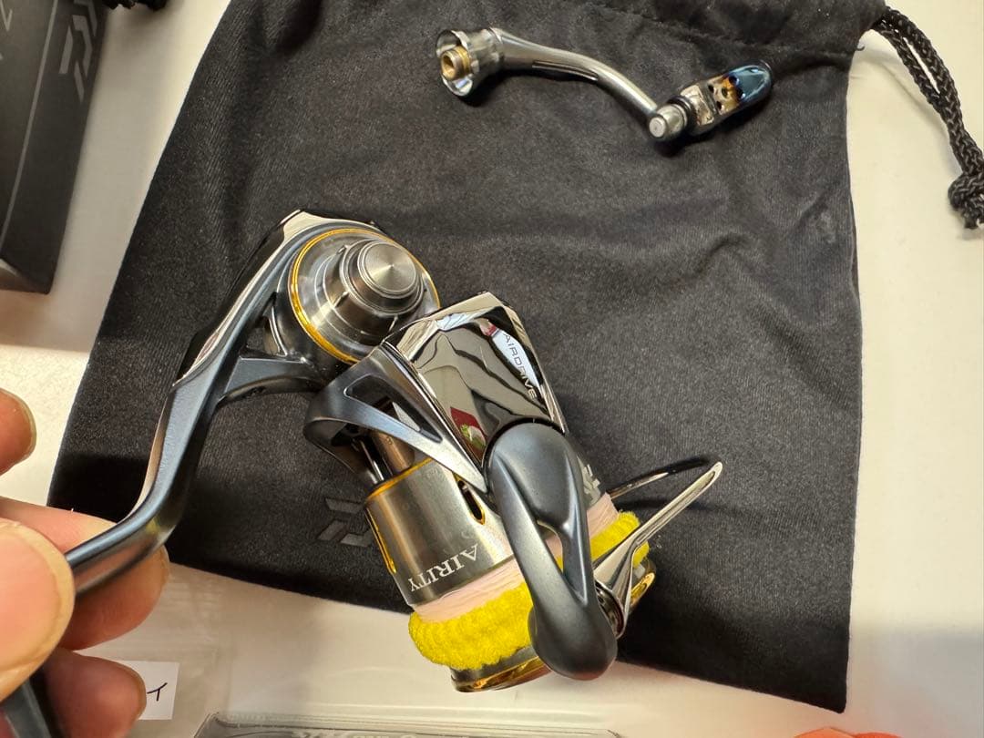 Daiwa AIRITY SF2000SS-H スピニングリール