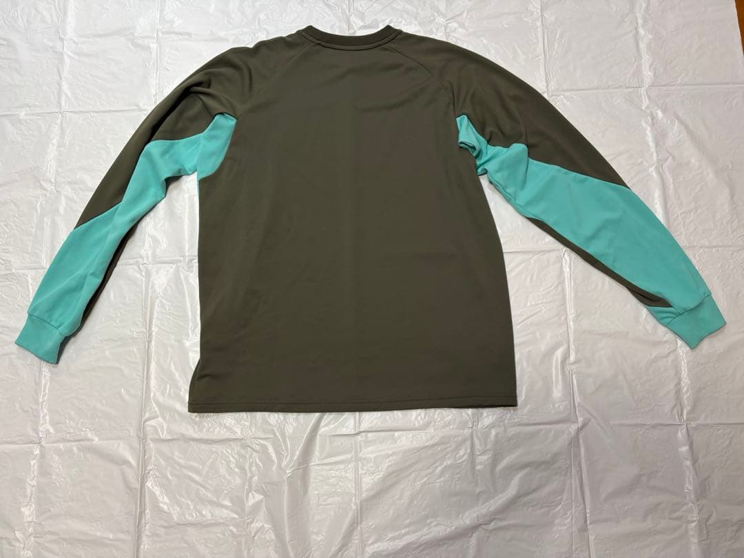 Bristol F.C.サッカーシャツ カーキターコイズ　　セットアップ
