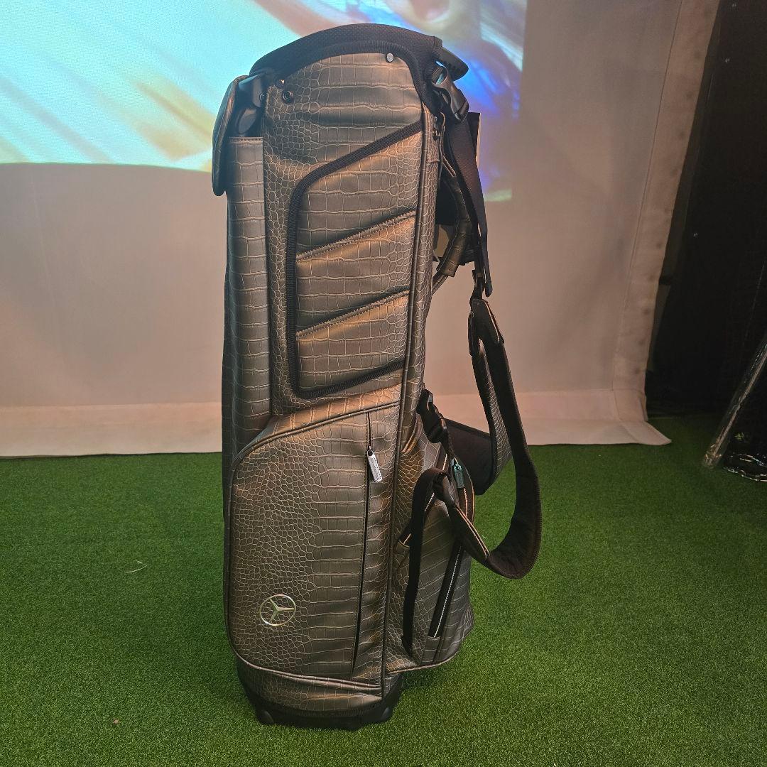 Titleist メルセデス・ベンツ キャディバッグ グレー 型押し