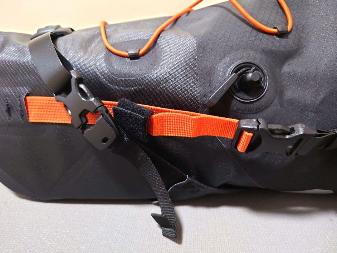 ORTLIEB オルトリーブ シートパック 11L ブラック（F9912）