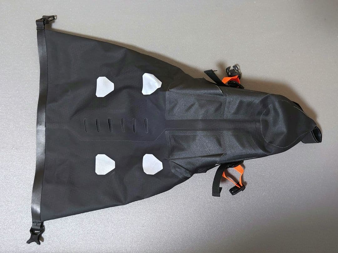 ORTLIEB オルトリーブ シートパック 11L ブラック（F9912）