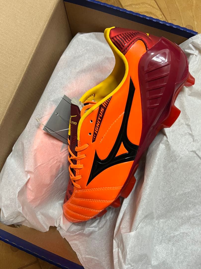 新品　激レア　廃盤品　ミズノ　ウェーブイグニタス3 SL モレリア　27cm
