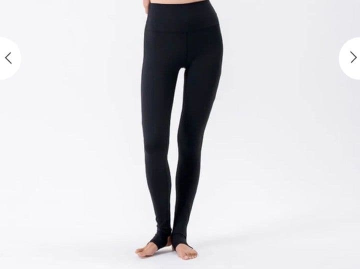SUKALA　 黒　トレンカ L 新品未使用タグ付