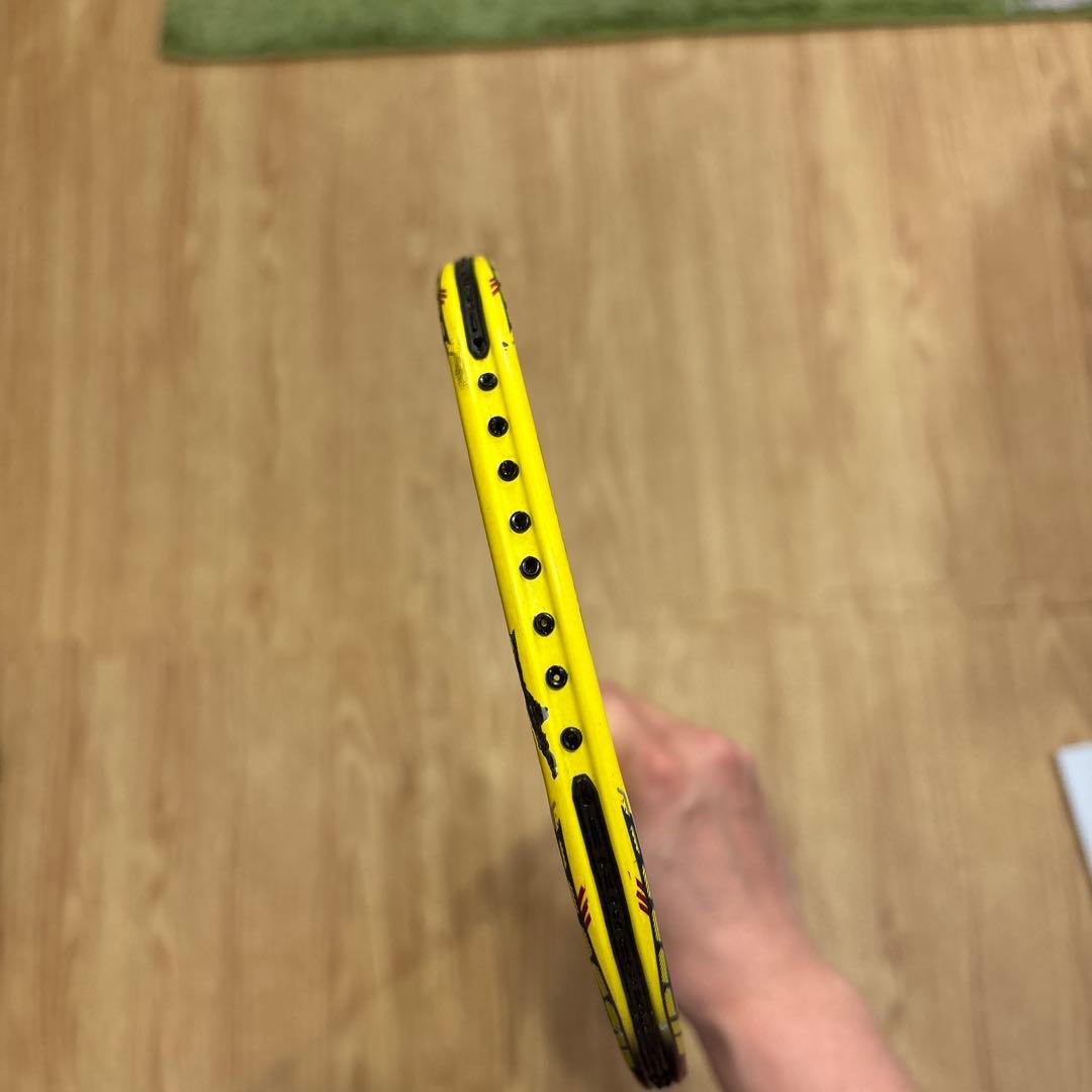 【限定】ボルトリックZフォース2 リンダンモデル 4UG5 YONEX 人気廃盤