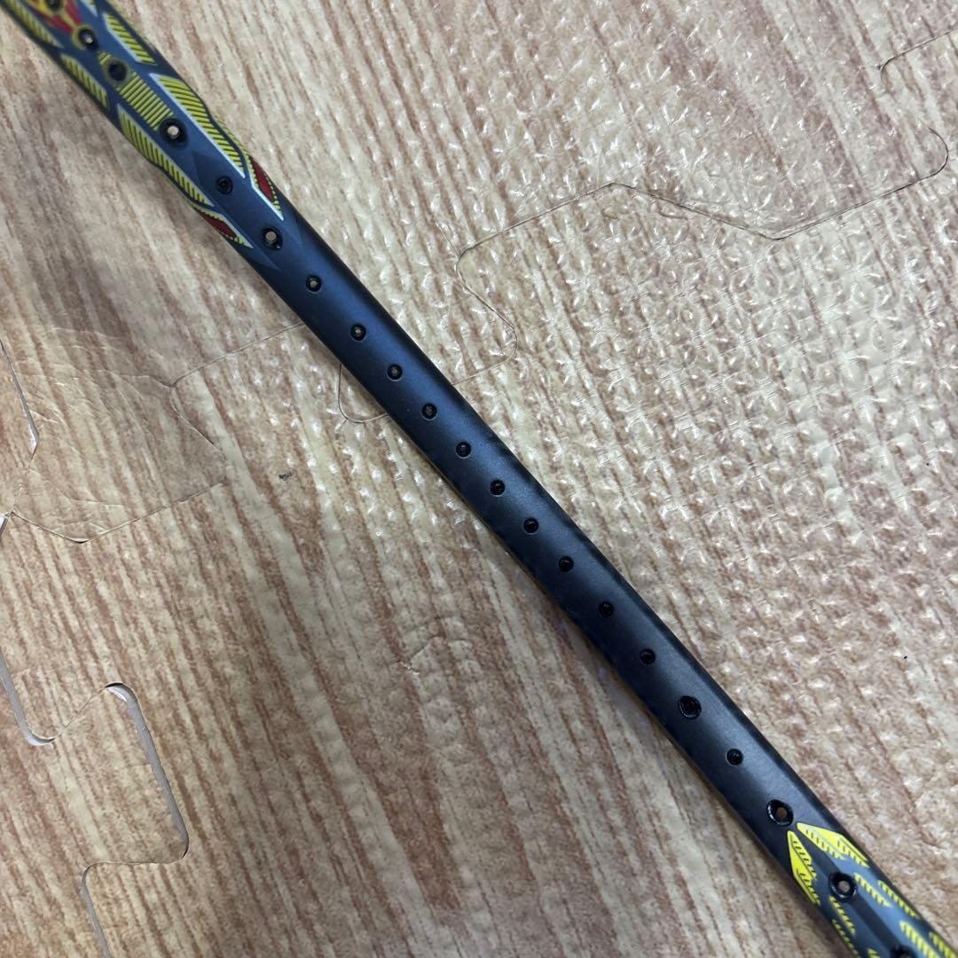 【限定】ボルトリックZフォース2 リンダンモデル 4UG5 YONEX 人気廃盤