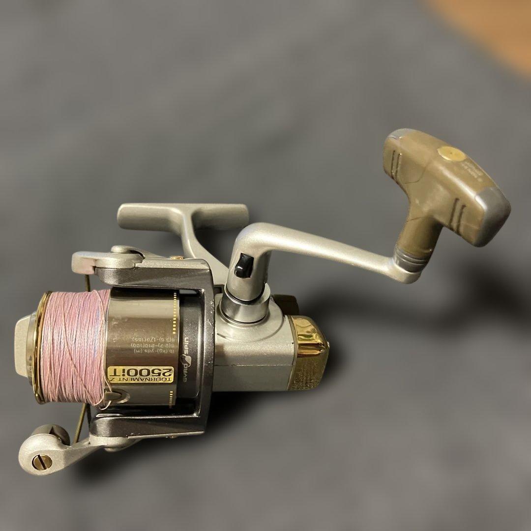 【希少・廃盤品】ダイワ トーナメントZ 2500iT DAIWA