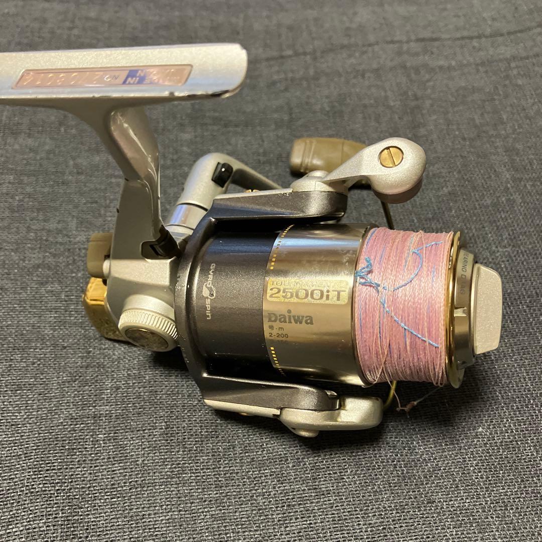【希少・廃盤品】ダイワ トーナメントZ 2500iT DAIWA