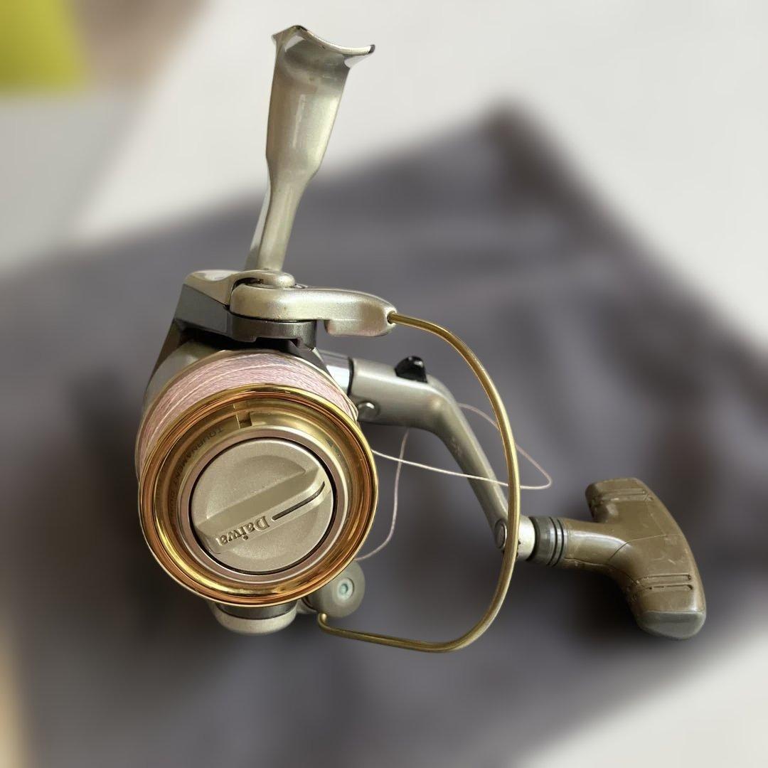 【希少・廃盤品】ダイワ トーナメントZ 2500iT DAIWA