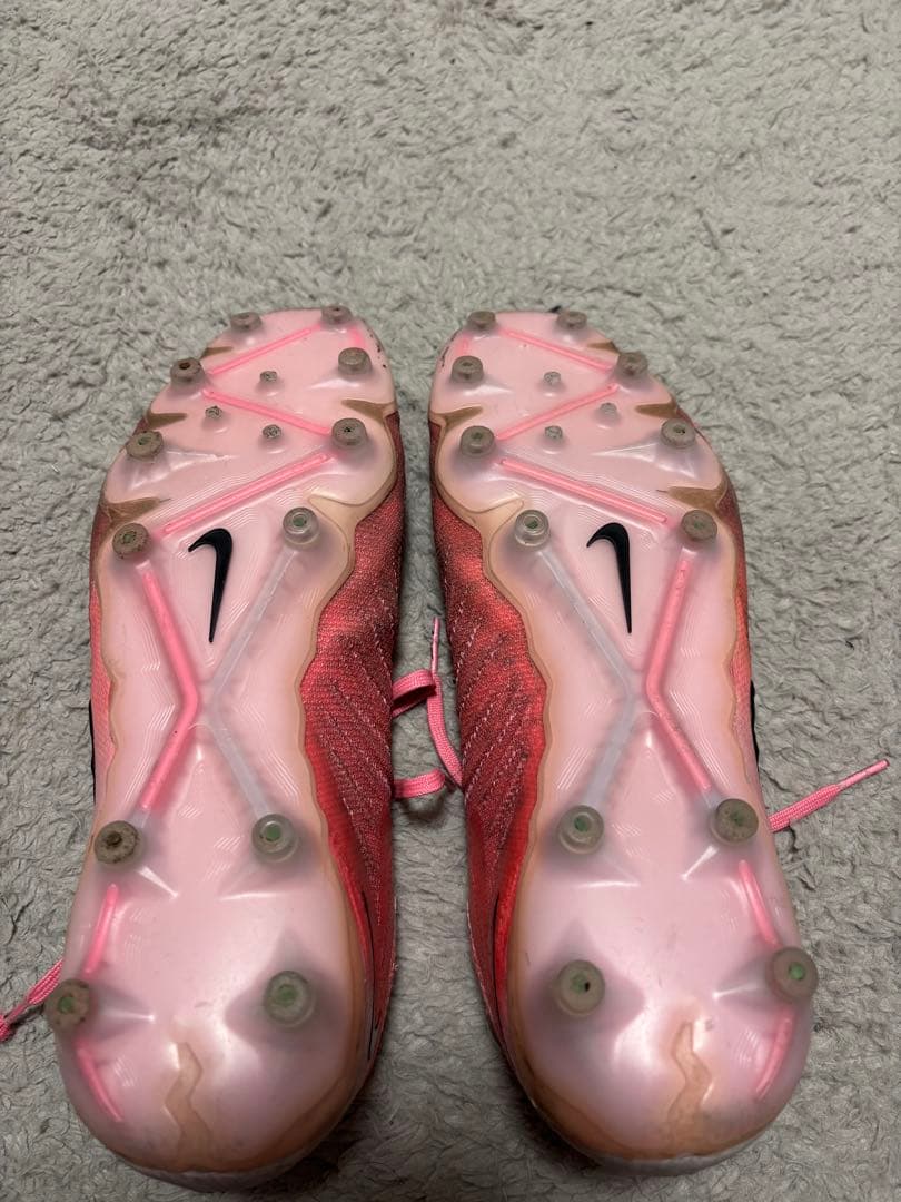 NIKE ファントムGX 26cm AG