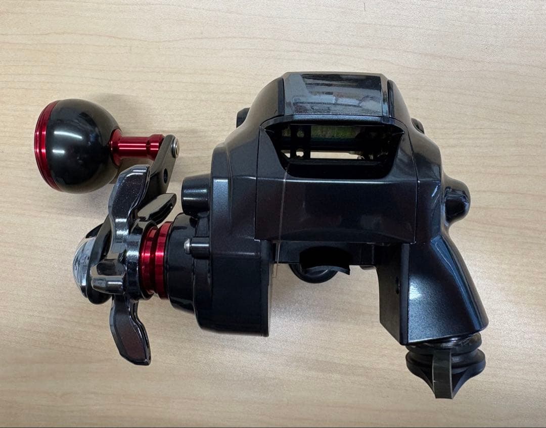 Daiwa SEABORG 200J 電動リール