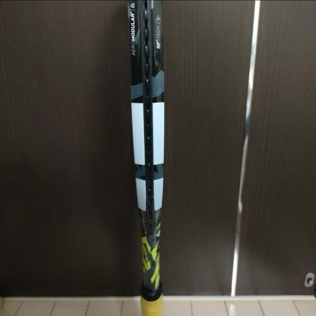 テニスラケット　Babolat PURE AERO ピュアアエロ　2023