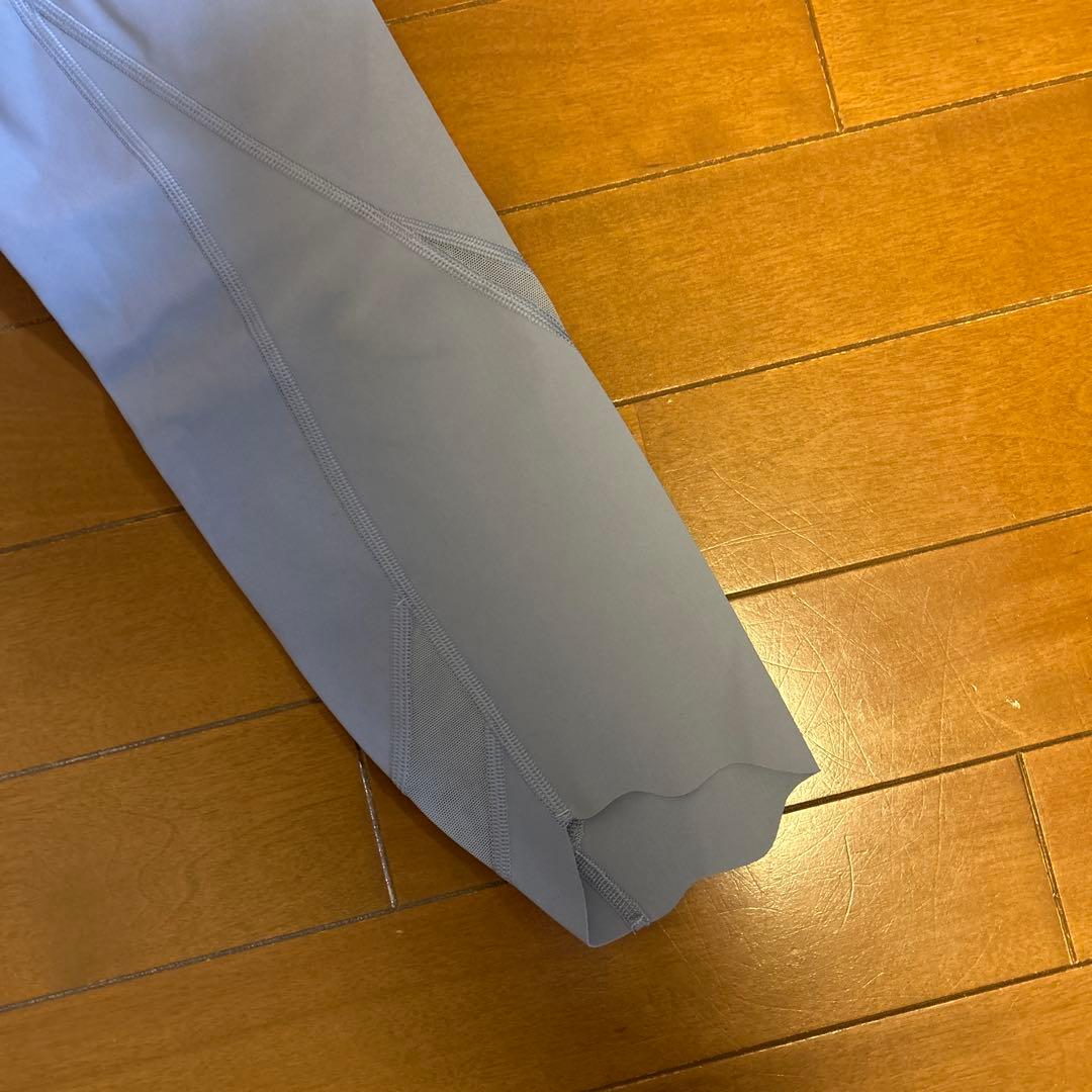 ライトブルー ヨガパンツ　ルルレモン