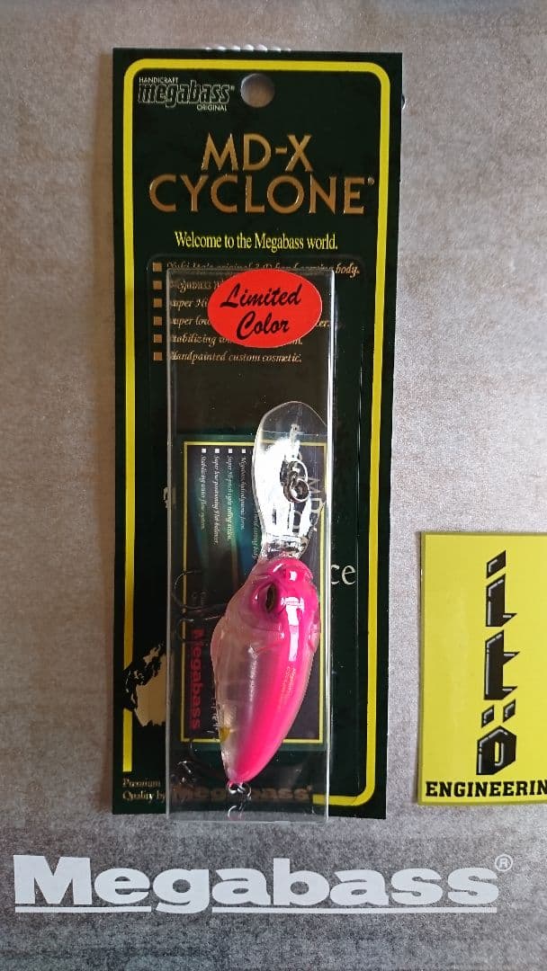 メガバス サクラダイナマイツ mdサイクロン SP-C サクラフラッシュ 新品