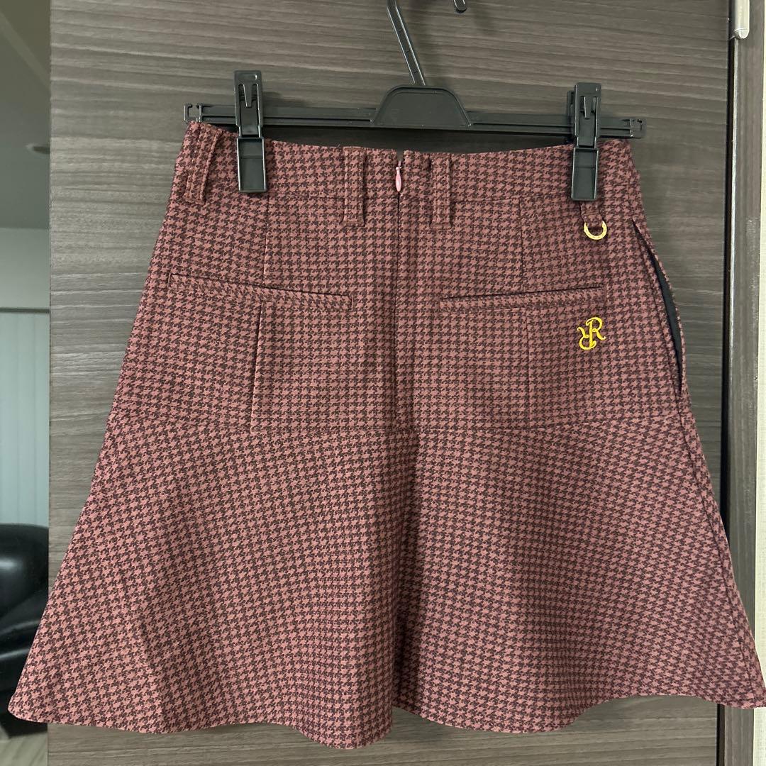 レザレクション　スカート