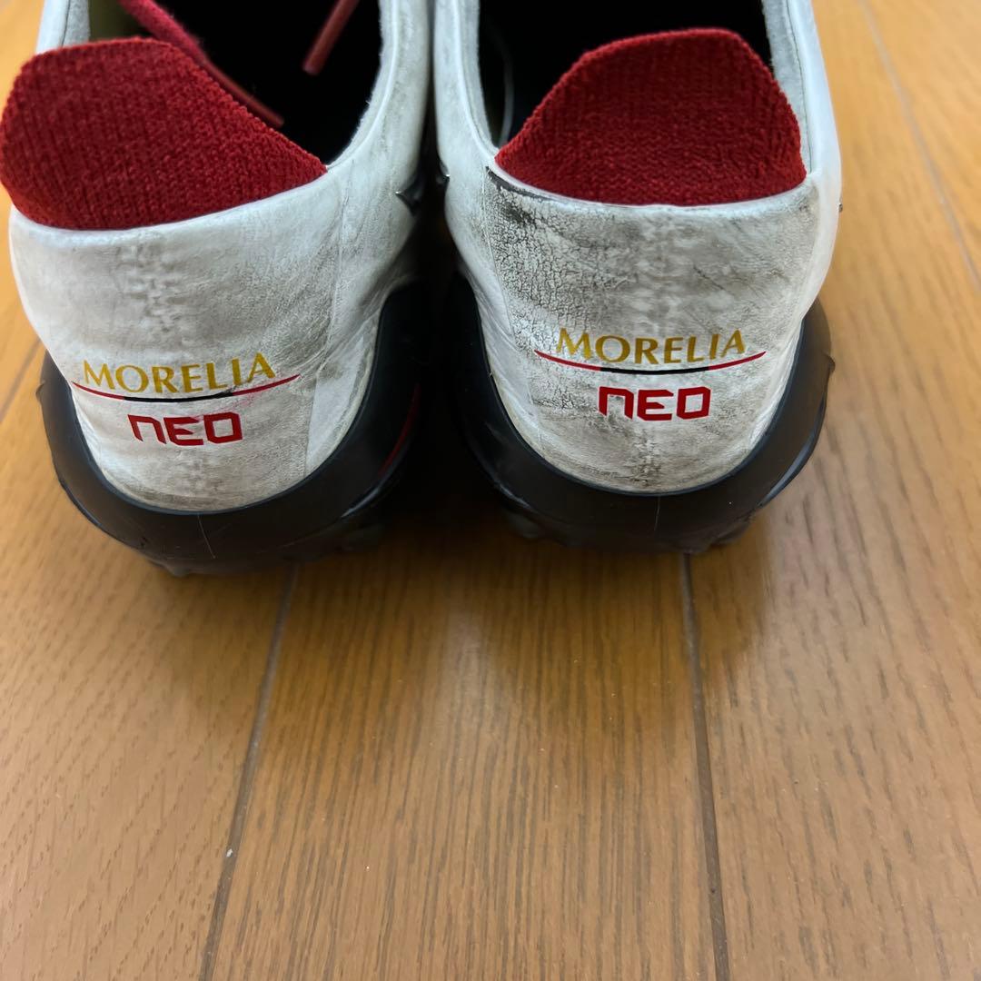 Mizuno Morelia Neo サッカーシューズ ホワイト/レッド