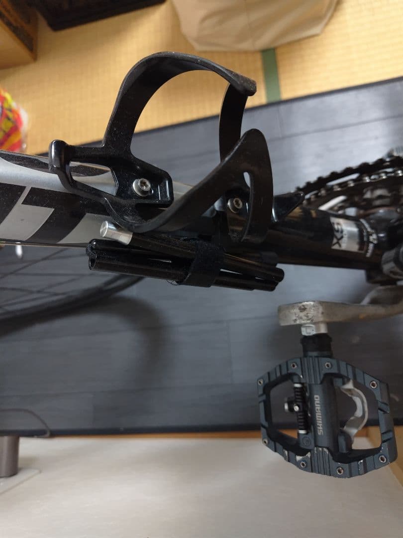 【値引き49千円→48千円】【福岡引取限定】GIANT DEFY ロードバイク