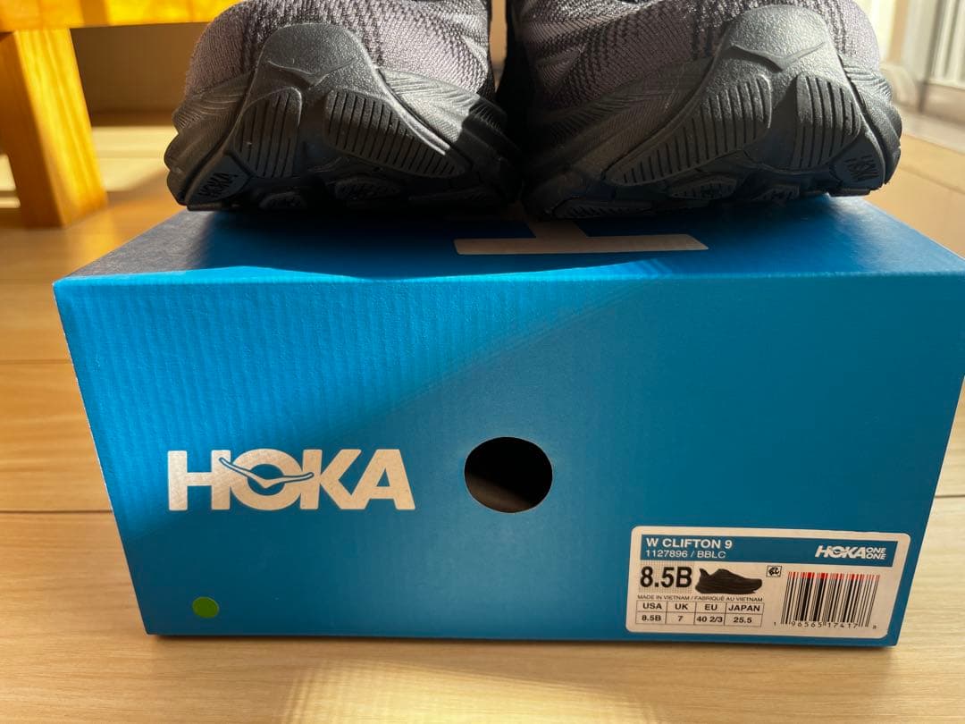 HOKA スニーカー　CLIFTON 9 ブラック 男女兼用