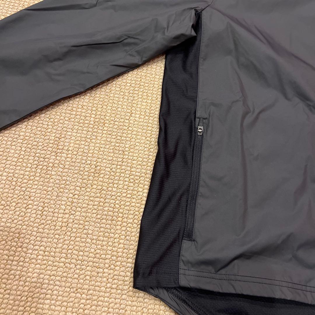 Mサイズ　NIKE　DRI-FIT仕様　ウィメンズ　ランニングジャケット