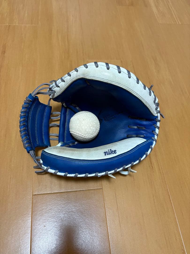 ナイキ軟式キャッチャーミット