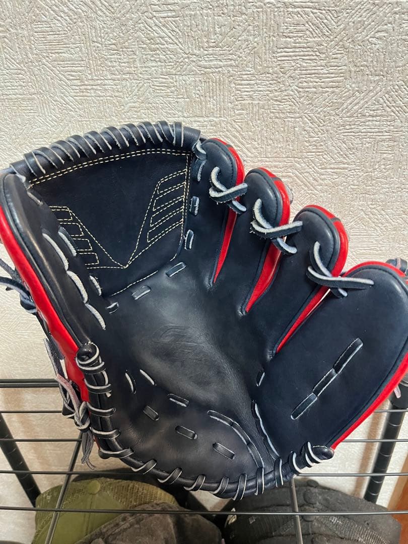 グローバルエリート　ピッチャー用グラブ