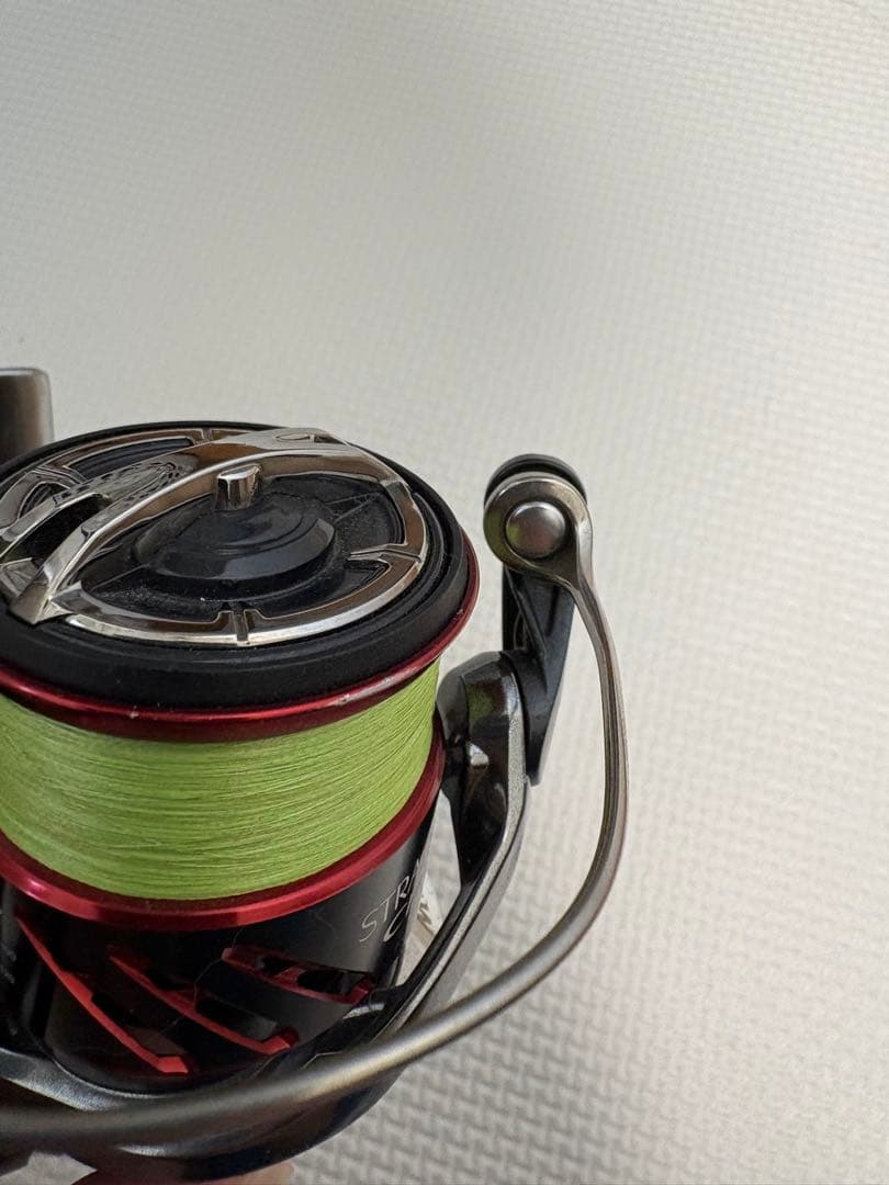 シマノ　ストラディックci4+　2500HGSDH　リール　エギング
