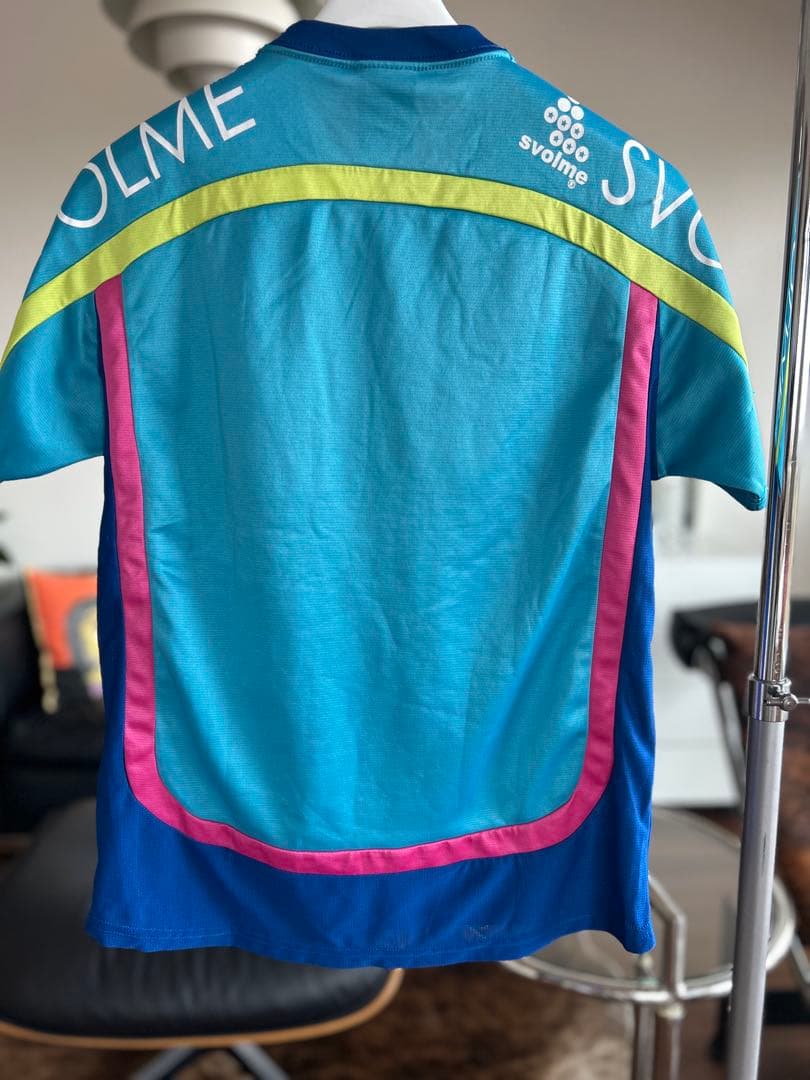 svolme スポーツシャツ 青・ピンク・黄