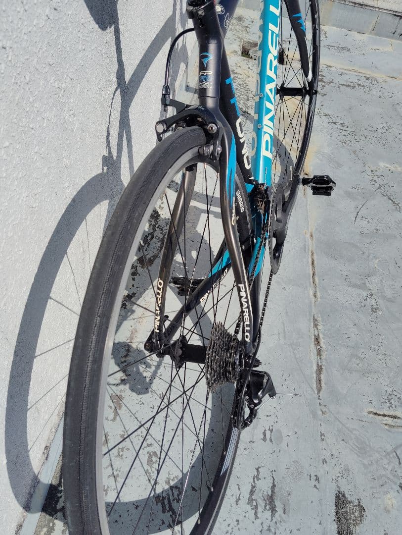 PINARELLO ピナレロ FP UNO Team Skyカラー ロードバイク