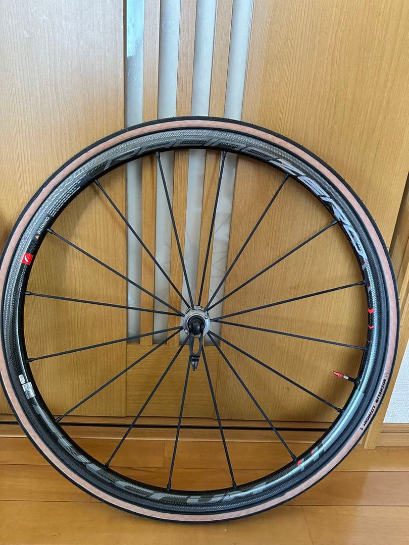 Fulcrum Racing Zero carbon AC3 リムブレーキ