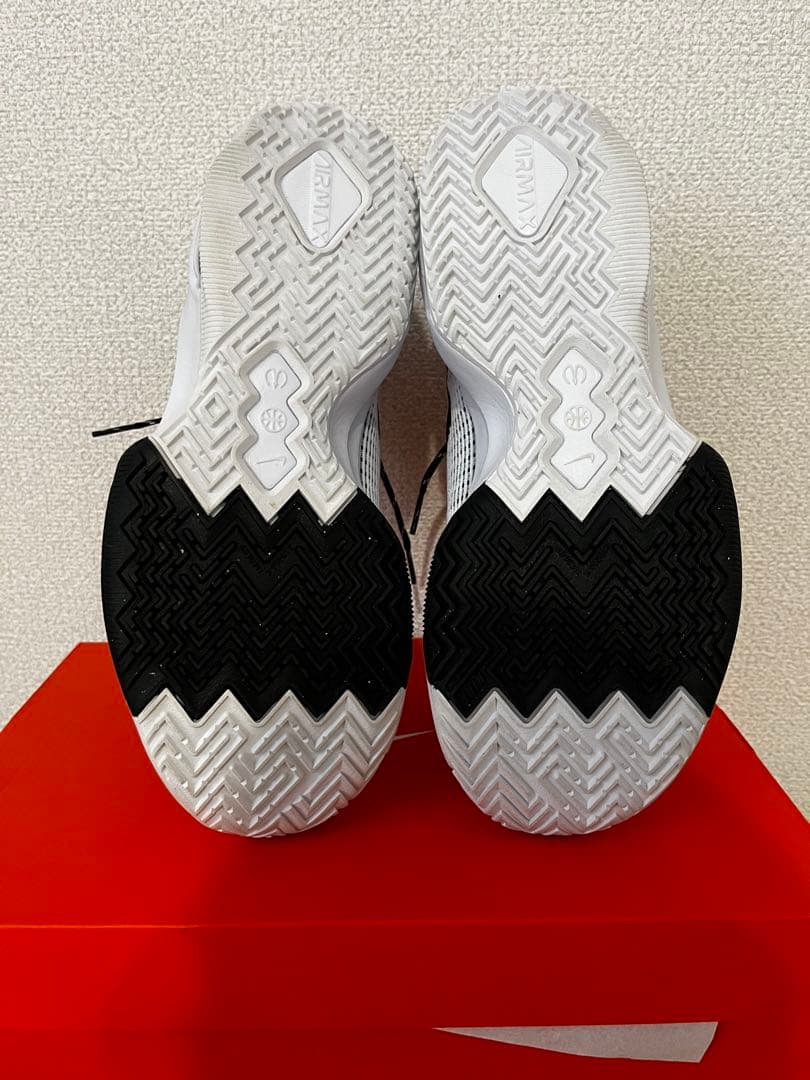 Nike バスケットボールシューズ バッシュ