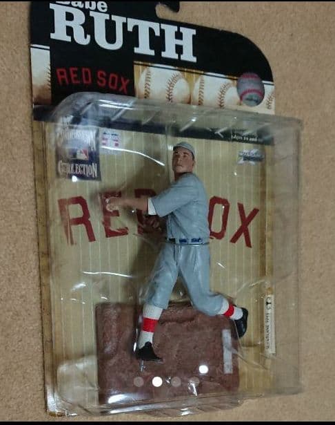 MLB ベーブ・ルース(レッドソックス)フィギュア