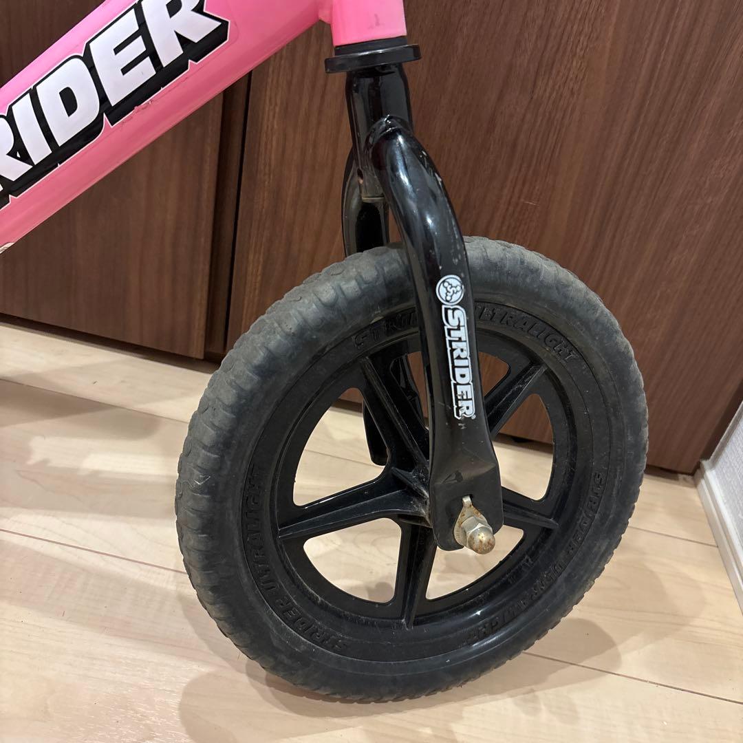 【人気】ストライダー　12インチ　STRIDER ピンク　バランスバイク　正規品