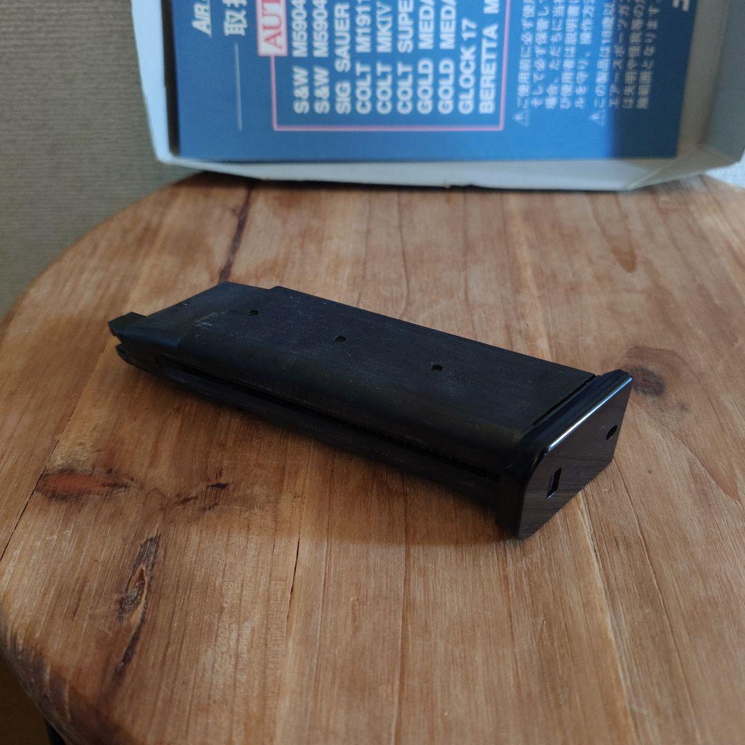 トイガン GLOCK17 NEW CONCEPT BLOWBACK MODEL