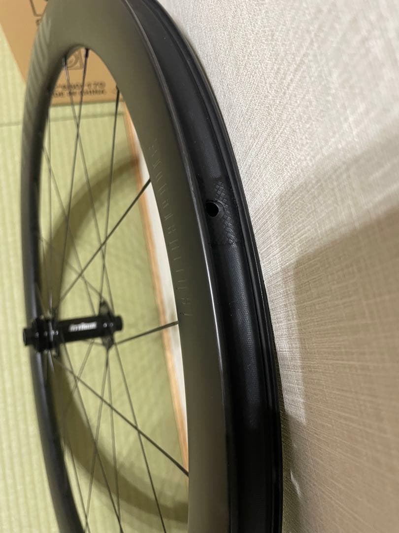 ATTAQUEカーボンホイール50mmハイト　内幅21mm 希望あればタイヤ付き