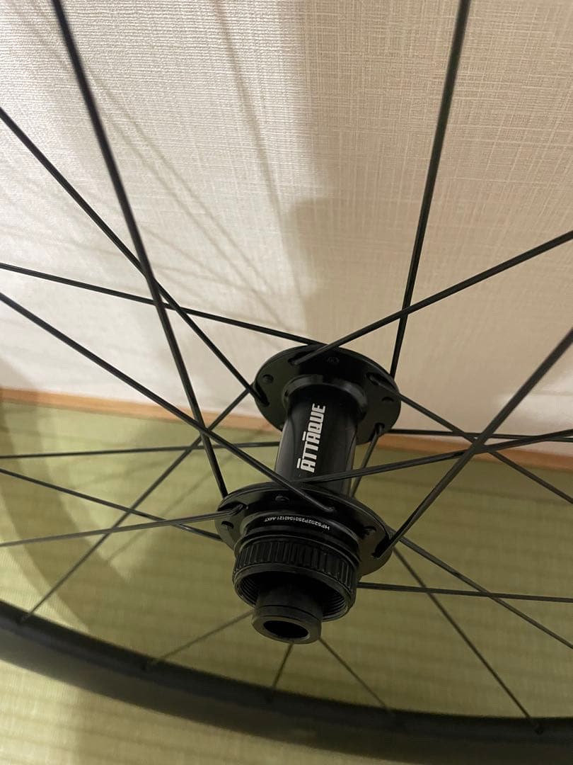 ATTAQUEカーボンホイール50mmハイト　内幅21mm 希望あればタイヤ付き