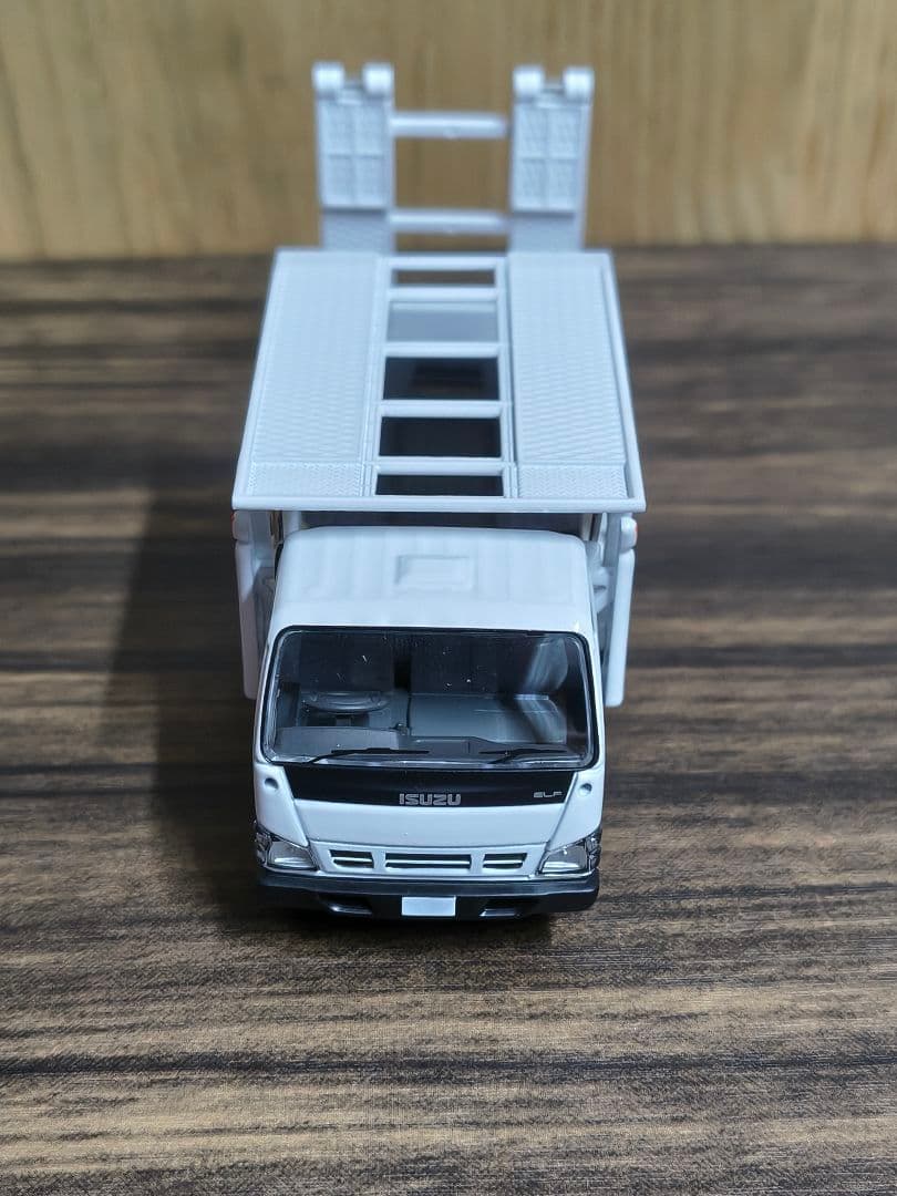 トミカ リミテッド ヴィンテージ LV-N191 いすず エルフ 花見台自動車