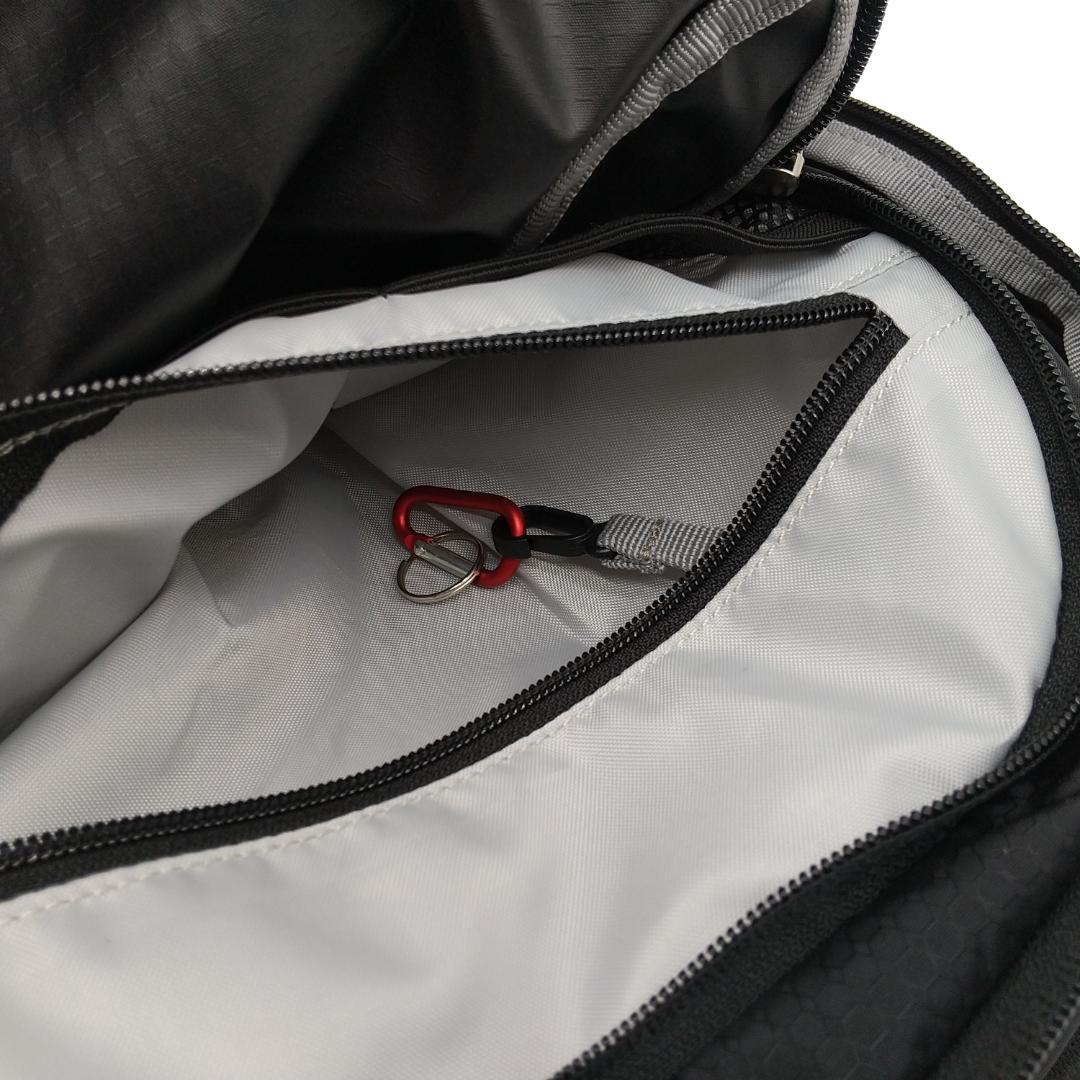 2462番 deuter Race EXP AIR 14+3