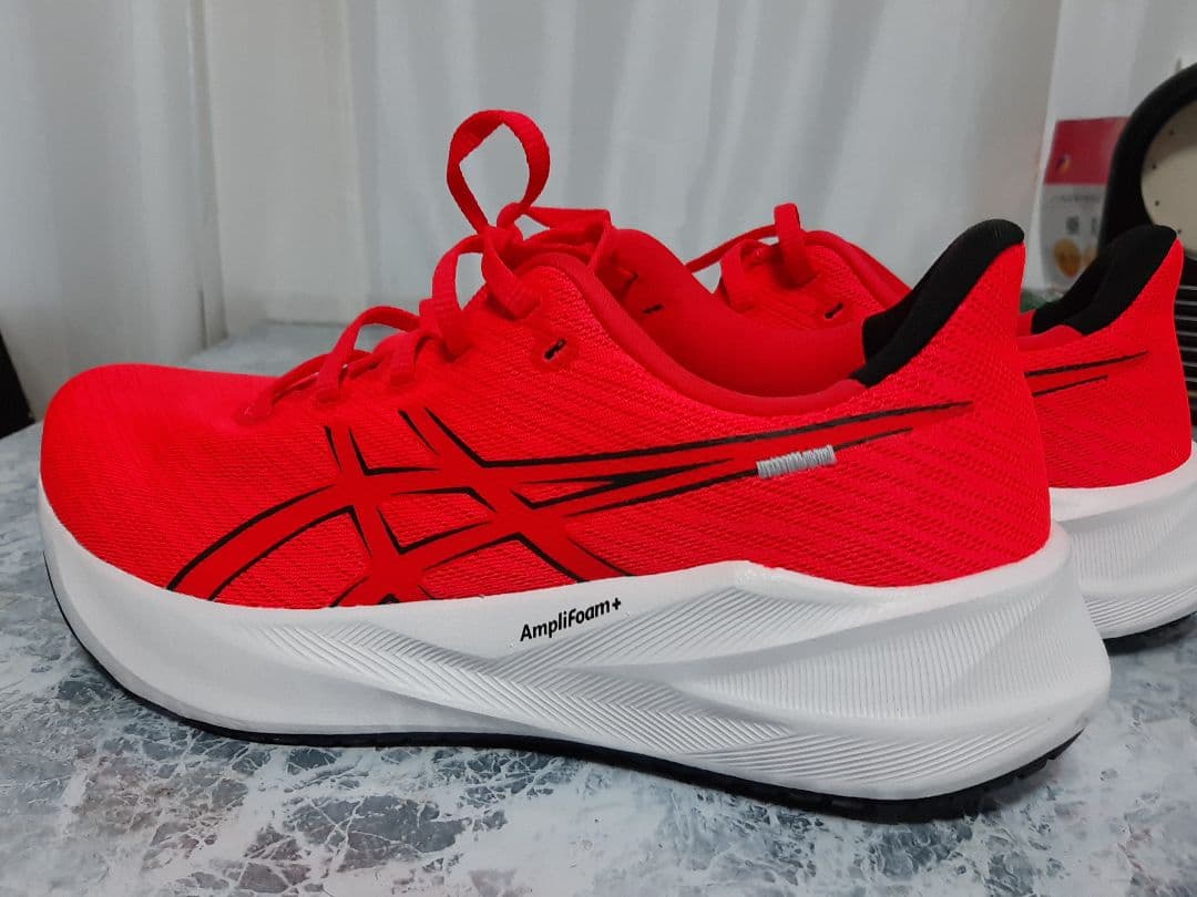 asics Versablast4 25.5cm 世界陸上モデル