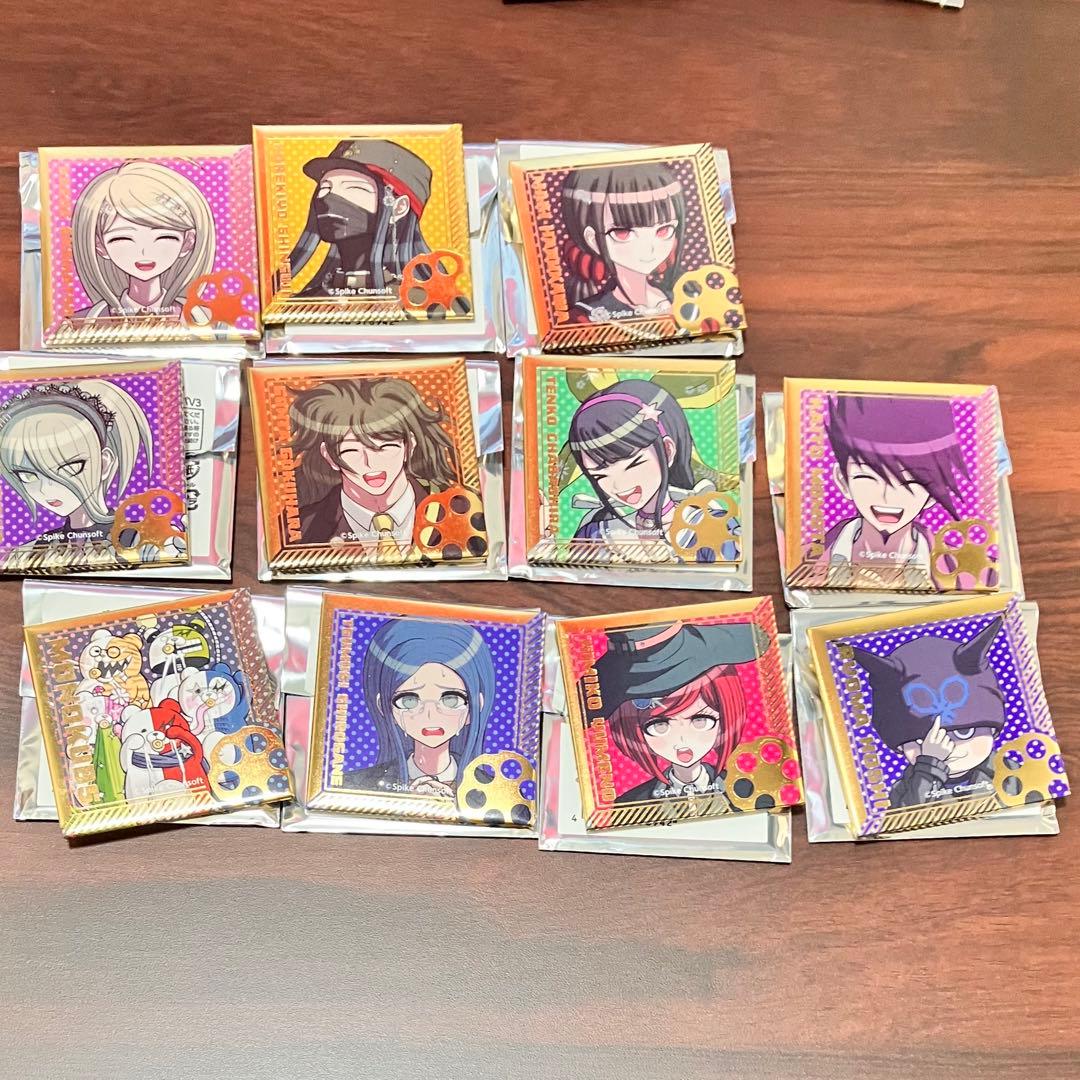 ニューダンガンロンパv3 箔押しスクエア缶バッジ　喜怒哀楽コレクション　11個